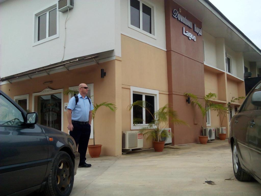 Downtown Royal Hotel Ikeja Exterior foto