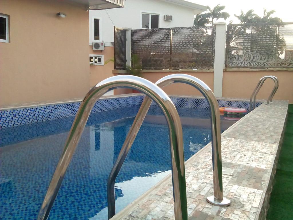 Downtown Royal Hotel Ikeja Exterior foto